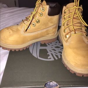 Boys Timberland boots
